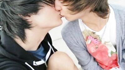 Passionate Kisses: An Action-Packed Gay Porn Experience!