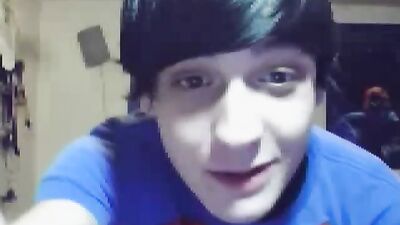 Amateur Boys Get Down and Dirty!!