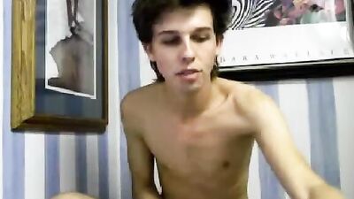 Young & Wild: Cute Boy Cam!