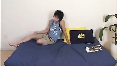 Asian Boys Flirt: The Ultimate Asian Gay Porn Experience!