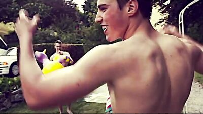 Slovenian Gay Boys Party - Fun