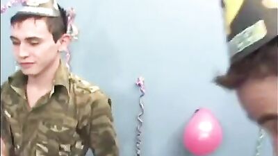 Latino Bareback Heat - Chicos latinos 18