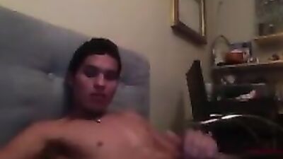 Popper Face Latino: The Ultimate Gay Porn Experience