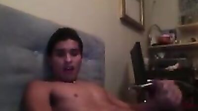 Popper Face Latino: The Ultimate Gay Porn Experience