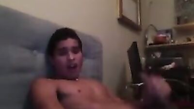 Popper Face Latino: The Ultimate Gay Porn Experience