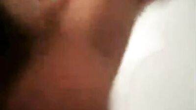 Gay Bathroom Web-Cam Masturbation Delight