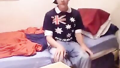 Got Home & Masturbates: Unleashed Web-Cam Passion!