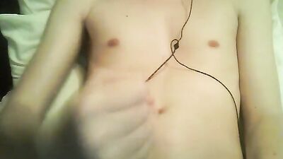 Gay Porn Returns! - Amateur Me Another One Finally!