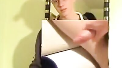 Gros Bite - Young Twinks Solo Gay Porn Video