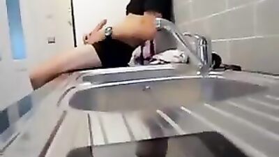 Gay Porn: Amature Blowjob Gone Wild!