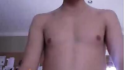 Towel Drama! Web-Cam Gay Porn Video - That towel is mine