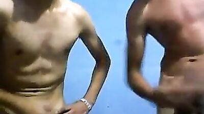 Repeating Cam Web-Sex - Now We Go Again!