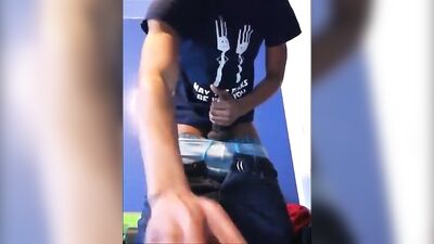 Bedroom WebWank: Brown Boys Room Cam Cock Worship & Cum