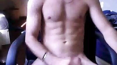 SPANISH FOOTBALLERS LIVE WEB-CAM SESSION - A HOT, YOUNG SPANIARD PLAYS WITH HIMSELF ONLINE!