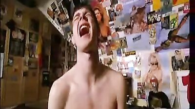 Mothers Caught Jerking Shocker: Amateur Edition