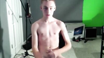 Young Blissful Chatwank: Slim & Slenders Cum-Craving Adventure