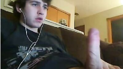 Curly Cap Boy - Amateur Wanking Adventure!