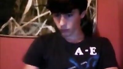 Young Bedwanker Explores His Sexuality in Hot Gay Porn Video!