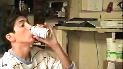 Gay Homecoming - Amateur Men Going Wild!