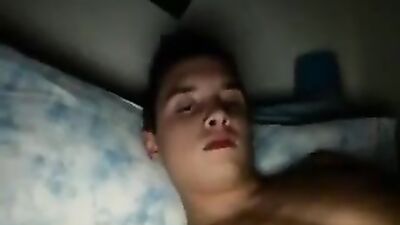 Web-Cam Muscular Italian Stud Cums on His Abs!