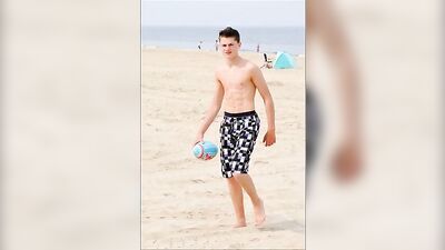 Hot shirtless hotties in short films! - Cute shirtless hotties
