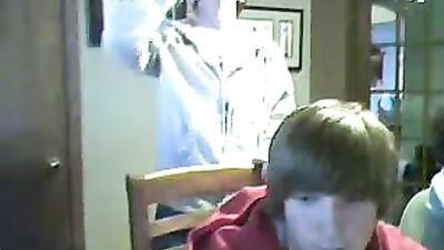 Feeling Wild: Web-Cam Porn for Gay Men!