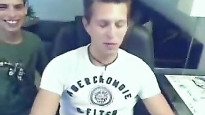 Webcam Showdown - Gay Men Get Down and Dirty in Live Webcam Action!