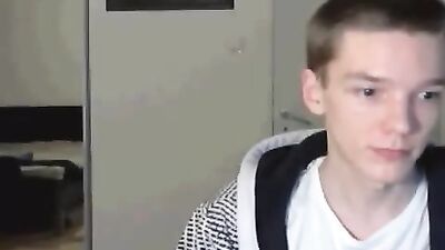 Gay Cam Cravings: Yummy Web-Cam Sexcapades