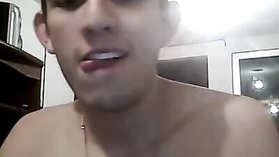 Gay Porn Cam Web-Cam Tube - I masturbate on his face