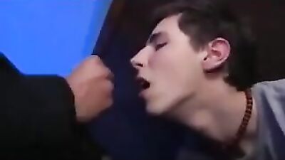 Cum Gobbling Twink Webcam Wank - And Loving It!