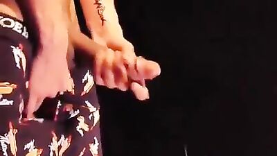 Two Fisted Action: Large Cock Solo Jerking!