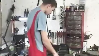 FINGER-BANG ME HARD! Gay Porn Action Video