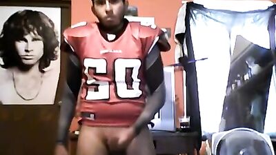 Football Twink Fucks With All His Might (189 characters)