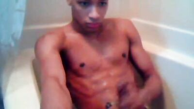 Gangbang Web-Cam: Rub-A-Dub-Dub (Hot Guy Wanks And Cums)