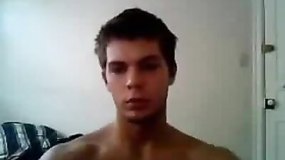 Gay Web-Cam Masturbates XXX Experience!