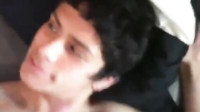 Boyfriends Blowjob Cum in his Face - The Ultimate Gay Porn Experience!
