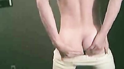 Press ups, Strip & Ass Wank - Web-Cam Gay Porn Video