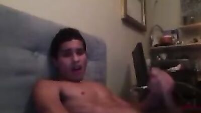 Latino Heat: Webcam Cum Show for Facial Features and Body Intense Action!