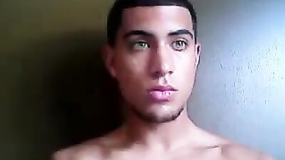 Web-Cam Eyes - The Ultimate Gay Porn Experience