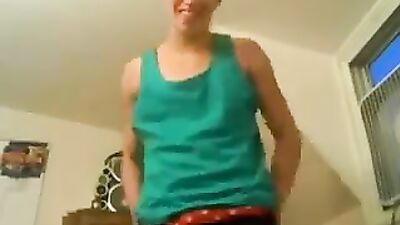 Stripping Down Dude Goes Solo! A Gay Porn Video With Kickbacks