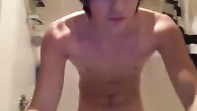 ChitChatBoys Webcam Showers: Americas Hottest Young Boy