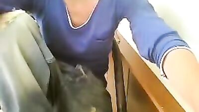 Turkey in Public Room: Unleashed Web-Cam Action!