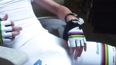 Cumming Cyclist: Riding Hard for Cumshots!