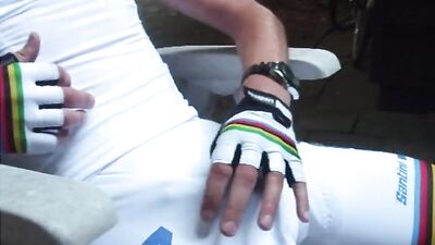 Cumming Cyclist: Riding Hard for Cumshots!