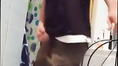 Bathroom Stress Relief - Cum Shots Web-Cam Solo Twink!