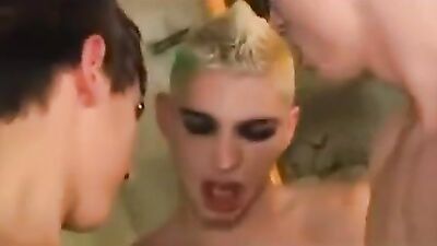 Wild Punks Crew: Bareback Orgasms and Group Sex!