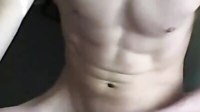 Web-Cam Cumshot King! Stunning Eyes and Hot Bod