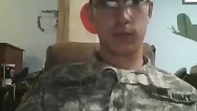 Young Webcam Twink: Exposing Raw Sexuality