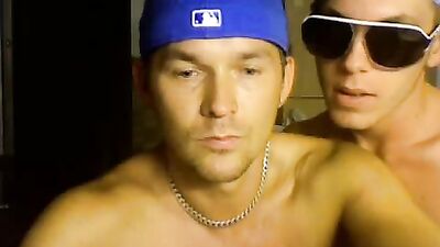 Gay Porn Frat Boy Love: Awsome Kissing (Action Amature)