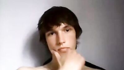 Web-Cam Uk-CB Connection - A Journey into Gay Porn World!